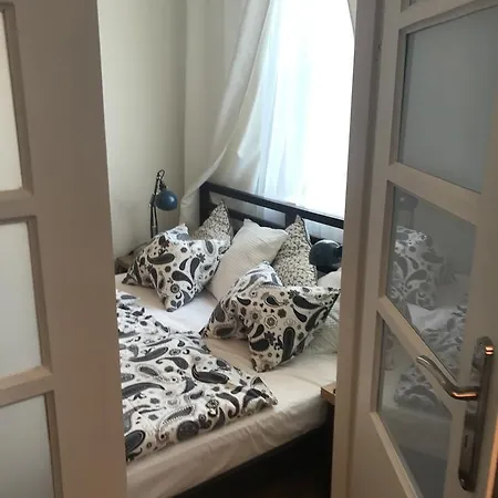 Stare Miasto Miodowa 26 *