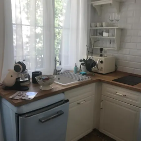 Stare Miasto Miodowa 26 *