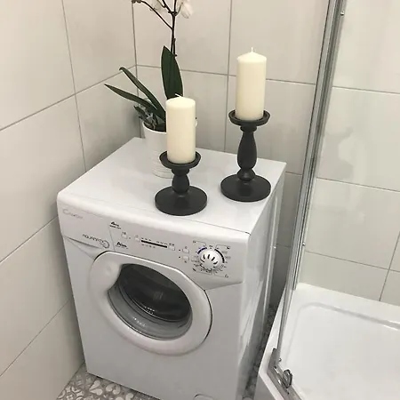 Lägenhet Stare Miasto Miodowa 26