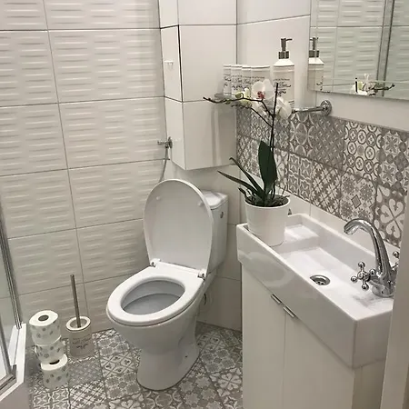 Lägenhet Stare Miasto Miodowa 26 *