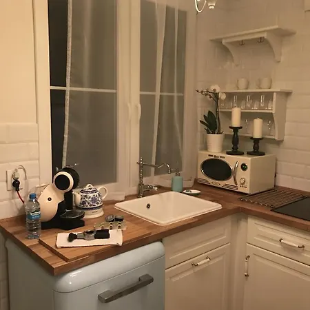 Stare Miasto Miodowa 26 *